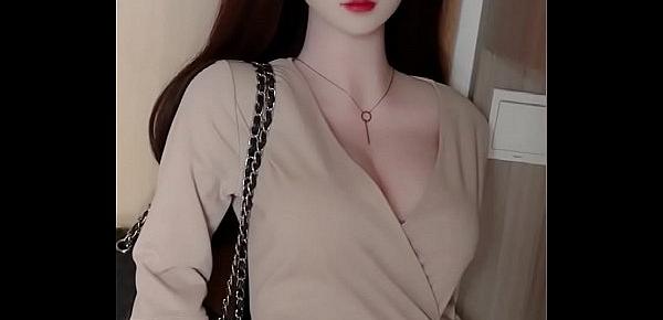  realistic sex doll looks like your beloved girl